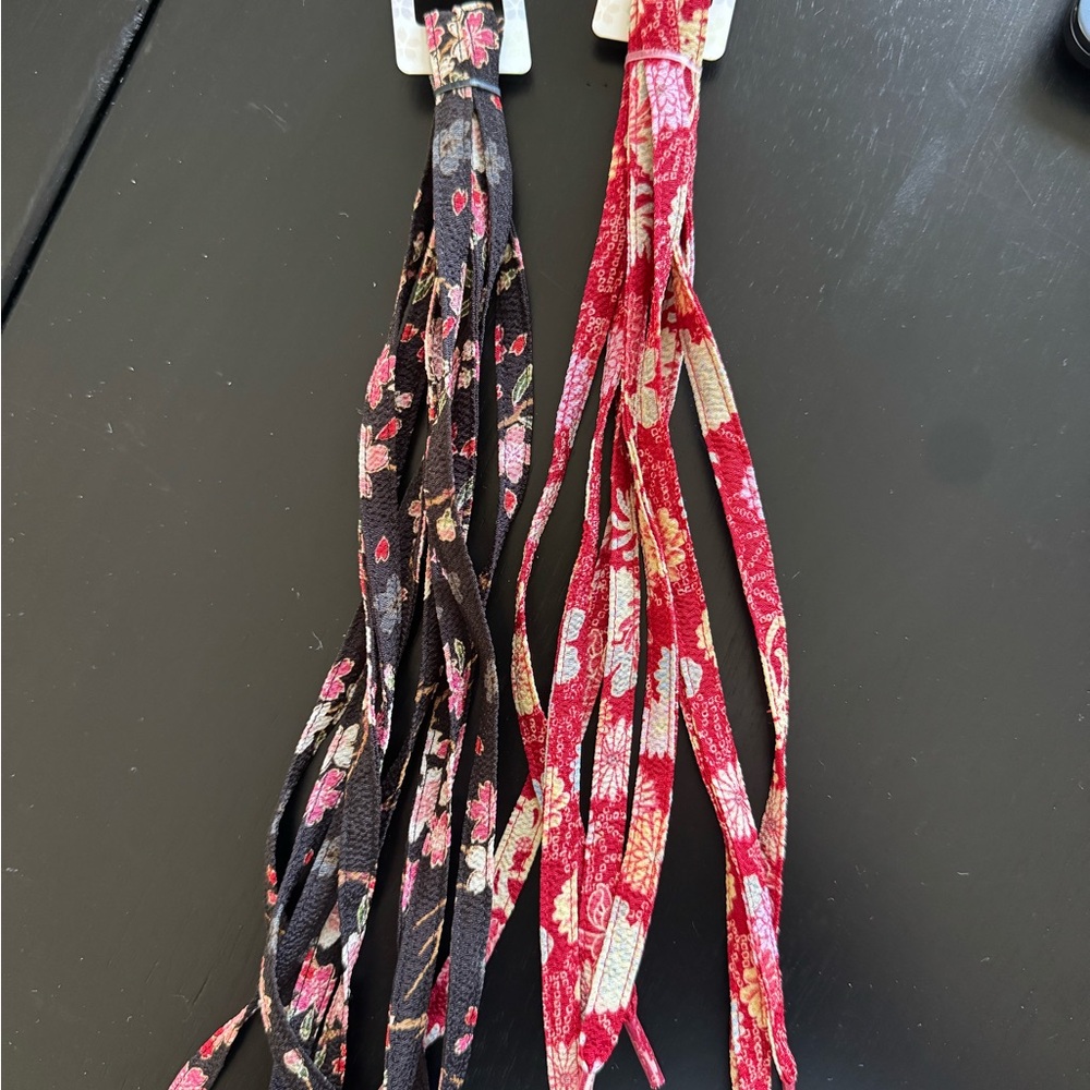 Floral Patterned Shoe Laces - Red and Black